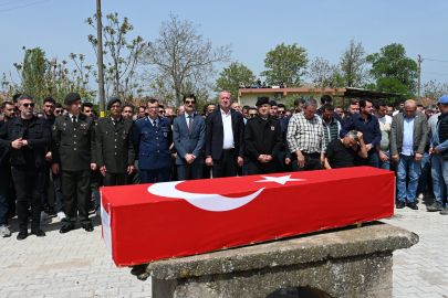 Motosiklet kazasında hayatını kaybeden astsubay Bursa'da son yolculuğuna uğurlandı