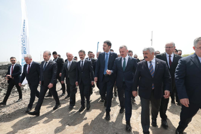Bakan Kurum: İzmit Körfezi'nde Türkiye ve dünyaya örnek olacak proje yürütüyoruz