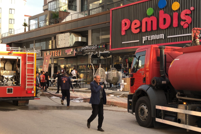 Elazığ’daki iş yeri yangını paniğe neden oldu