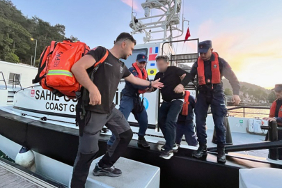 Muğla'da ticari gemide rahatsızlanan şahsa tıbbi tahliye