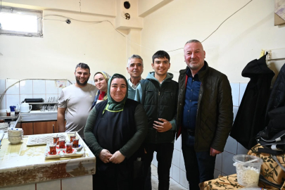 Bursa Karacabey Belediye Başkanı Karabatı'dan halkla iç içe belediyecilik anlayışı