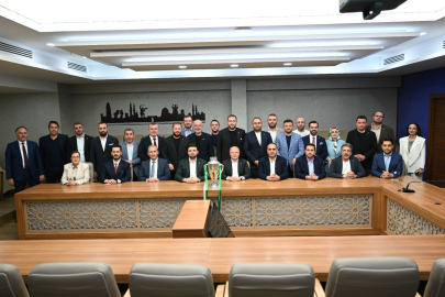 Bursaspor yönetiminden şampiyonluk turu