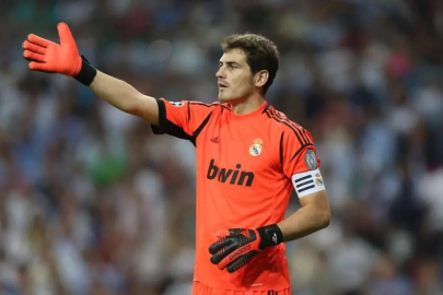 Iker Casillas'ın yeni tarzını görenler tanıyamıyor