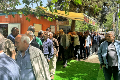 Şanlıurfa Birecik’te 5 kişinin yaralandığı kavgada barış sağlandı