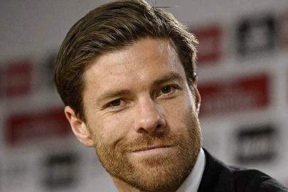 Xabi Alonso için sözleşme kritiği: Gizli madde ortaya çıktı!