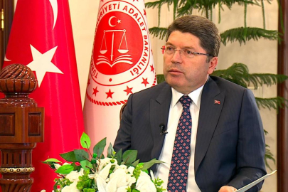 Bakan Tunç: Geleceğimizin teminatı çocuklarımız bağımsızlığımıza sahip çıkacaklar
