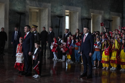 TBMM 105 yaşında: Devlet erkanı Anıtkabir'de!