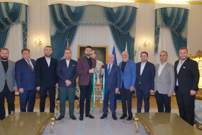 Bursaspor'dan Başkan Bozbey'e ziyaret