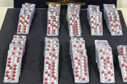 Düzce'de uyuşturucu satan 3 şahıs tutuklandı