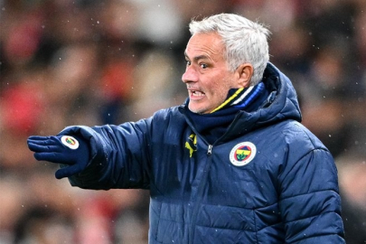 Jose Mourinho faturayı tam 6 futbolcuya kesti