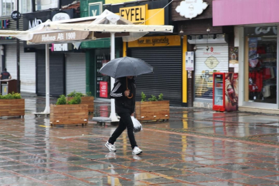 Meteoroloji'den Bursa için yeni uyarı geldi: Sağanak yağış ve sıcaklık...(24 Nisan 2025 Bursa Hava Durumu)