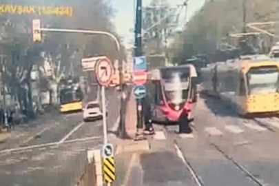 İstanbul'da tramvayın çarptığı kadın yaşamını yitirdi