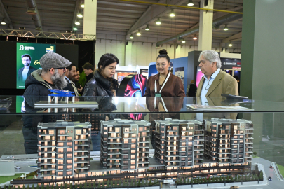 Bursa Fuar Merkezi'nde düzenlenen gayrimenkul fuarı büyük ilgi gördü