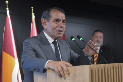 Dursun Özbek bombayı patlattı, transferde 4 isim verdi