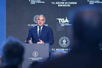 Bakan Ersoy 2025 yılı hedefini açıkladı: 65 milyon ziyaretçi, 64 milyar dolar!