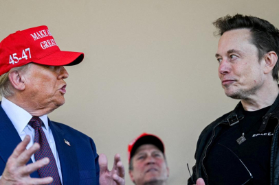 Trump, Elon Musk'ın yönetimde istediği kadar kalabileceğini söyledi