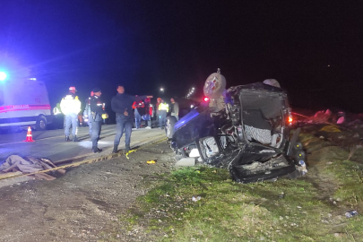 Rize'de otomobil takla attı: 3 ölü