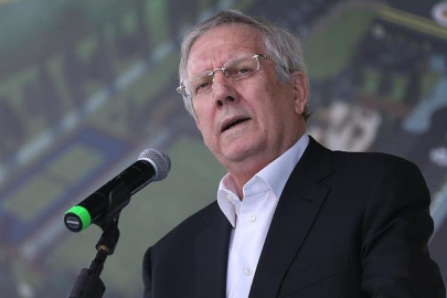 Aziz Yıldırım "Ali Koç'la kriz kapıda" iddiaları sonrası açıkladı