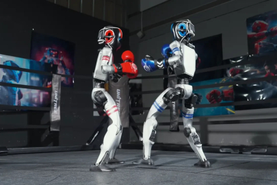 Filmdi gerçek oluyor! Dünyanın ilk robot boks maçında demir yumruklar konuşacak