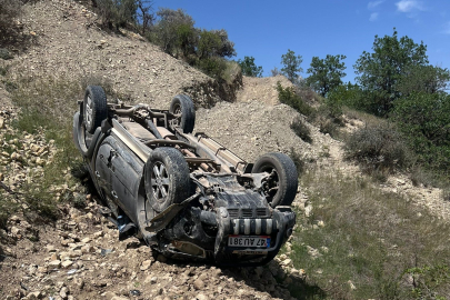 Mardin'de otomobil yamaçtan düştü: 1 yaralı