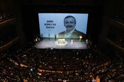 Sırrı Süreyya Önder son yolculuğuna uğurlanıyor