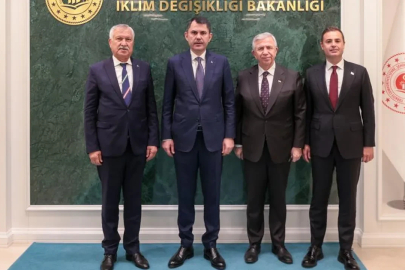 Ankara'da sürpriz görüşme! Murat Kurum, Mansur Yavaş ve 2 CHP'li başkanla bir araya geldi