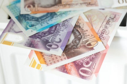 Tarihin en büyük satın alımı: İngiliz devi o akaryakıt şirketini gözüne kestirdi!