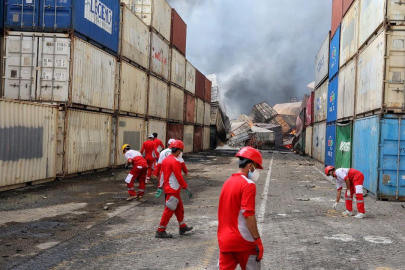 İran'daki liman patlamasının nedeni bir forkliftten çıkan kıvılcım