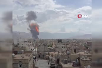 İsrail'den Yemen'in başkenti Sana'ya saldırı