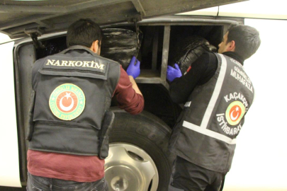 Kapıkule'de otobüste 233 kilo 988 gram uyuşturucu ele geçirildi