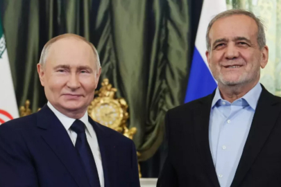 Putin, İranlı mevkidaşı Pezeşkiyan ile telefonda görüştü