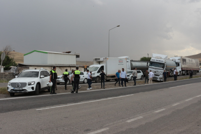 Şırnak'ta 6 aracın karıştığı maddi hasarlı zincirleme kaza