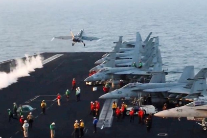 ABD Kızıldeniz'de bir uçak daha kaybetti