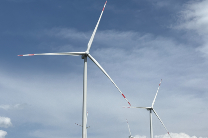 Erdoğan startı verdi, Sakarya’daki rüzgar türbinleri dönmeye başladı