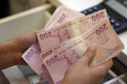 Faizler enflasyonu ikiye katladı