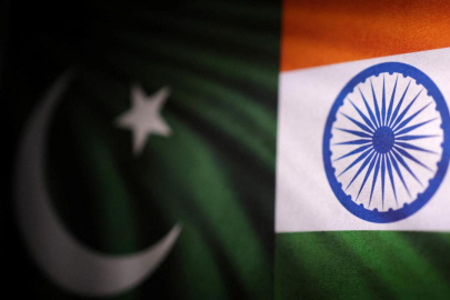 Hindistan, Pakistan'a saldırılarına gerekçe olarak kendisine yeni saldırılar ihtimalini gösterdi