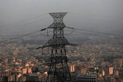 İran’da enerji krizi: 700 bankanın elektriği kesildi!