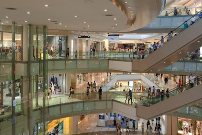 Resmi Gazete'de yayımlandı: AVM'lerde yeni dönem! Artık kullanılamayacak...