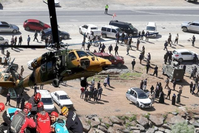 Kayıp adam dağda yaralı bulundu, askeri helikopterle hastaneye kaldırıldı