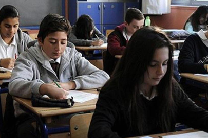 Liselerde zorunlu eğitim süresi kısalıyor mu? Bakan açıkladı! 3 farklı model...