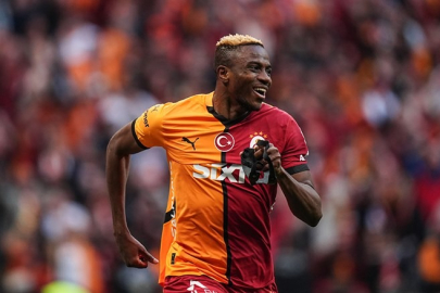 Victor Osimhen'e servet: Maaş teklifi ortaya çıktı