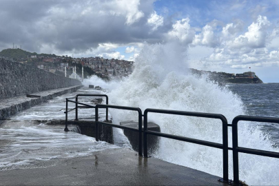 Denizlerde fırtına uyarısı