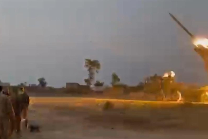 Hindistan-Pakistan savaşında son durum: Füzeler peş peşe ateşlendi