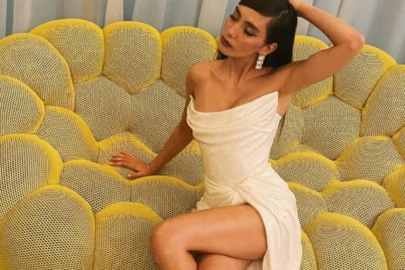 Neslihan Atagül'den oğlu Aziz ile ilk poz