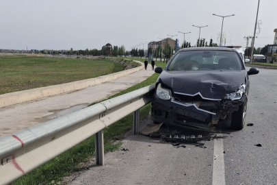Konya Beyşehir'de otomobiller çarpıştı: 2 yaralı