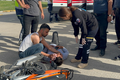 Adıyaman'da otomobil ile motosiklet çarpıştı: 2 yaralı