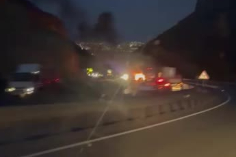 Ankara'da seyir halindeki otomobil alev topuna döndü