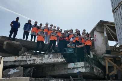 Bursa'da AFAD Gönüllüsü 21 kişi temel eğitimlerini tamamladı