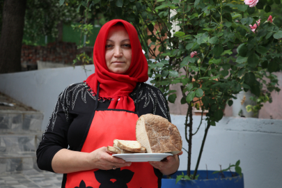 Bursa'da doğup büyüdükleri mahallede kooperatif kuran kadınlar kafe işletiyor