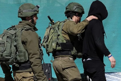 İsrail 9 Filistinli esiri serbest bıraktı